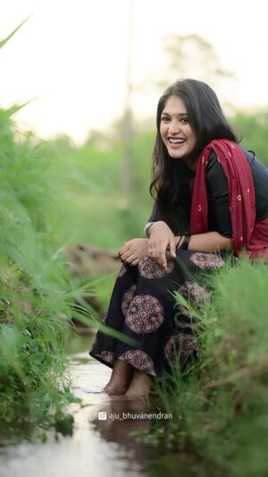 Kalyani Anil Instagram - Maamane maamane ….♥️

📸 @aju_bhuvanendran 

#trendingnow #song #tamil #reelkarofeelkaro #reelitfeelit #instagram #réel #viral #trend