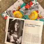 Kamila Rundusová Instagram - Děkujeme @amazingplacescz za obsáhlý a moc milý rozhovor v magazínu Amazing do rubriky Amazing people. A naší milované @adelabellini srdečné díky za nejhezčí fotky, které s Robím máme🖤 Pokud byste měli zájem luxusní magazín (který připomíná spíš knihu) pořídit, navštivte stránky amazingmagazin.cz , kde najdete partnerská místa prodeje. Krásný den🦋