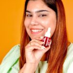 Kanisha Malhotra Instagram - Hello guys, Here is a new series for you all. Since years, I have been driven by skincare & it always intrigues me. What makes me more interested & excited is the ingredients in a skincare or makeup product. Have you ever tried knowing more about what’s on back on your skincare products? Well if not, this series is for you as I am going to decode the ingredients that goes into your skin in my new series called ‘Know Your Skingredients’. Today, let’s talk about Vitamin C & for me Vitamin C means @soulflowerindia’s Vitamin C serum. Watch to know why is it my favourite so that you can get one for you as well. Use my code ‘KANISHA’ to get discount on Soulflower products. #knowyourskin #knowyourskincareingredients #skingredients #newseries #reelsoriginals #originalseries #kanishamalhotra #skincare #kanishamalhotra #skininfluencer #soulflower