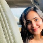 Kanmani Manoharan Instagram - #kanmanimanoharan✨ I’m on my way 🚘!! On my own way 💯 #raodtrip #vibes #goodvibes #positivevibes #beinghuman #love #findingyourself