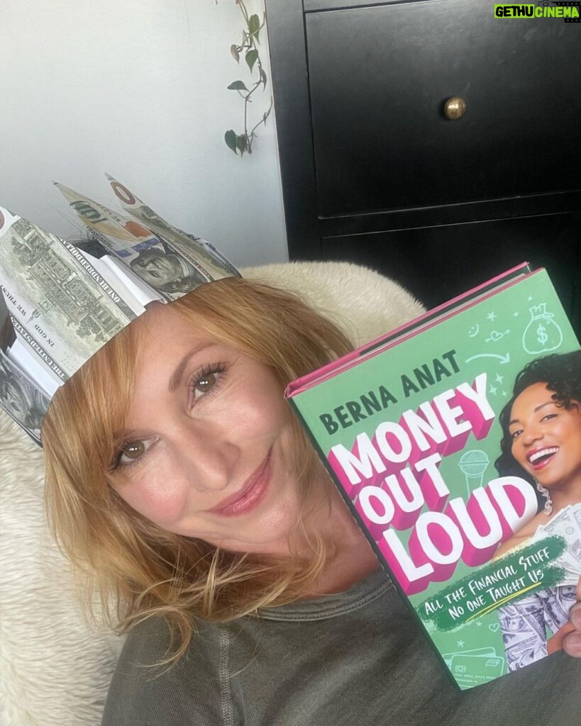 Kari Byron Instagram - Just chillin in my reading chair with my money crown reading my girl Berna’s book. I am so excited that @heyberna wrote it all down. Lucky enough to get an early copy in a package full of goodies. I wish they taught financial literacy in schools. Berna should have her own show! She makes money talk fun and sometimes dances. Go follow her feed! #financialliteracy #money @harperonebooks #moneyoutloud