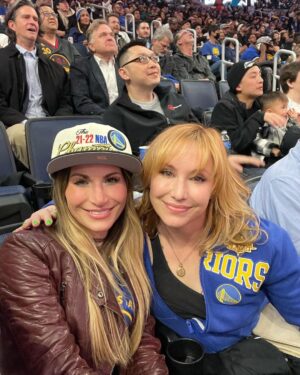 Kari Byron Instagram - Look who is in town for @warriors STEAM fest! @inspectorplanet and @ryanmartin.phd are doing some crazy ball tricks on Saturday before the Sand Dubs game! 

I am her date tonight. Go Warriors!