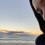 Katherine Langford Instagram - Hello 💙 I'm hearing from a lot of overwhelmed people at the moment, so I wanted to remind you that you're not alone, and I hope you're doing OK...there's a number of elements that factor into our mental wellness, and despite there being support around us, it's common to feel like you're on your own. I head to one of my favourite places (the ocean) when I need a serotonin boost. I know it's not as simple as that, but I hope you can find something in your everyday that helps. These are a great place to start: @trevorproject @crisistextline @beyondblueofficial #suicidepreventionweek