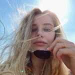 Katherine Langford Instagram - Feeling grateful for these big, little moments amidst everything going on these past few months...It's been a second. How is everyone feeling? 🌱🌊🌻
