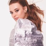 Katherine Langford Instagram - Something I've had to keep under wraps for quite some time, but so excited and honored to finally announce my first ever partnership, joining the @lorealparis family 🤍 #LorealParisFamily #WorthIt @lorealparis L'Oréal Paris