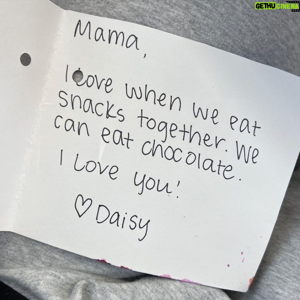 Katy Perry Instagram - if I anyone ever needed proof that Daisy is my daughter they can always reference the card she told her teachers to write me at school for #mothersday 😂♥️
