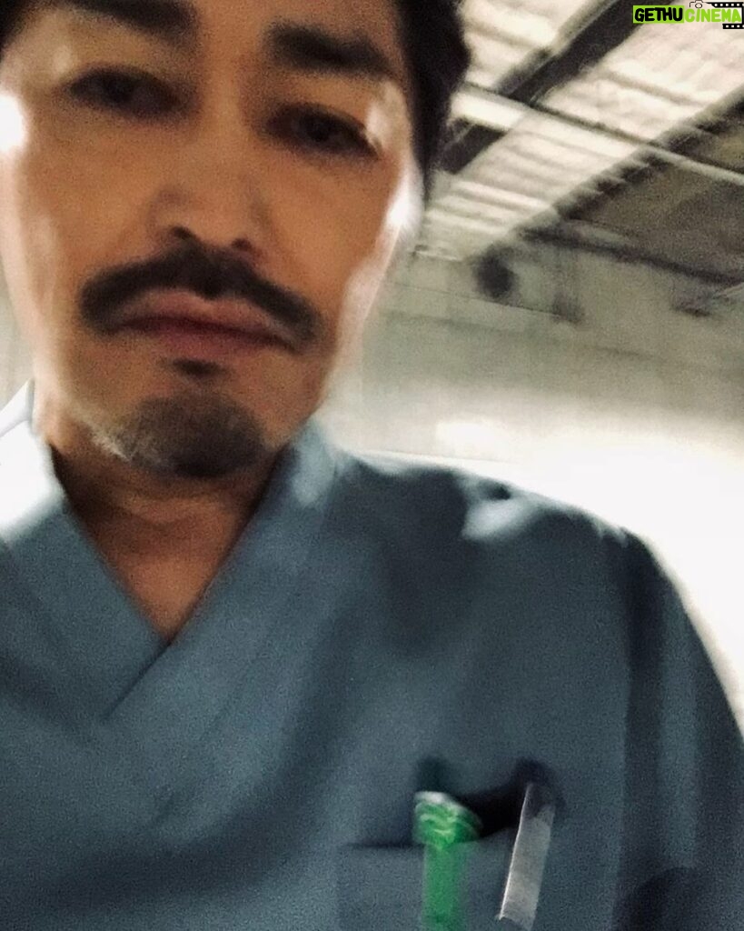 Ken Yasuda Instagram - #PICU #今夜9時 #第3話 #フジテレビ　 空き時間に撮ったらピンぼけ。