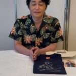 Ken Yasuda Instagram – 50歳記念Tシャツ作っちゃいました🙇‍♂️
お求めはこちらまで🙏
↓
#オフィスcue 

https://cuepro.office-cue.com/goods

#旧絵鞆小学校

https://twitter.com/old_etomo