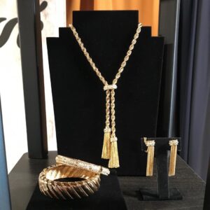 Kentaro Kameyama Instagram - Visited @grossejapan at #Grammy Gift Lounge today. Happy to see the team #Grosse #Japan , and hoping to #collaborate again in the future!