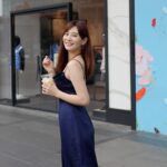Kerstin Chan Instagram - 新年5連拍📷✌🏻 最近天天都告訴自己要記得心懷感恩 實行後真的很容易因為小事而開心☺️ 看完照片很感謝的是 另一半的拍照功力確定是可以調教的🥹 我的訓練方式是多多讚美 等到對方會主動想幫忙拍照 那就距離成功不遠了💙 👗 @sugar_lily_official 這套緞面連身寬褲實在太美 穿上就有好心情🥰