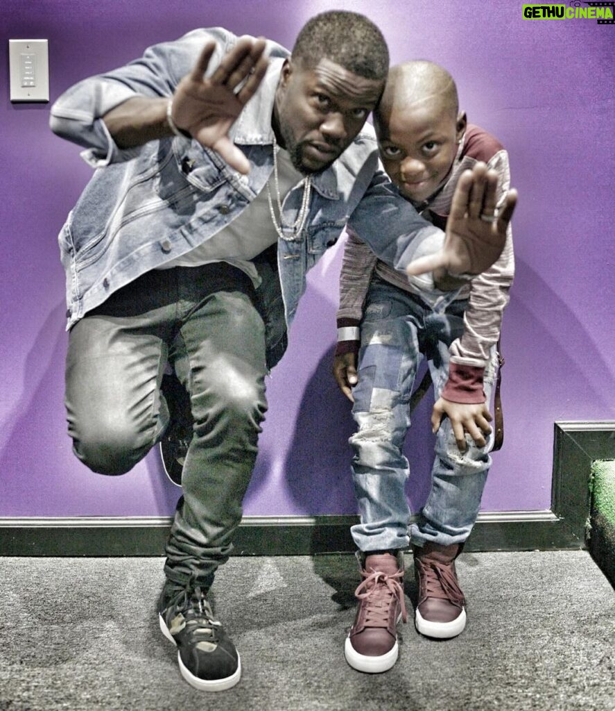 Kevin Hart Instagram - Happy Birthday Day to my GUUUUUYYYYY!!!!! My best friend and my son…..I love you to the moon and back. Keep going son….the world is yours!!!!! #Harts