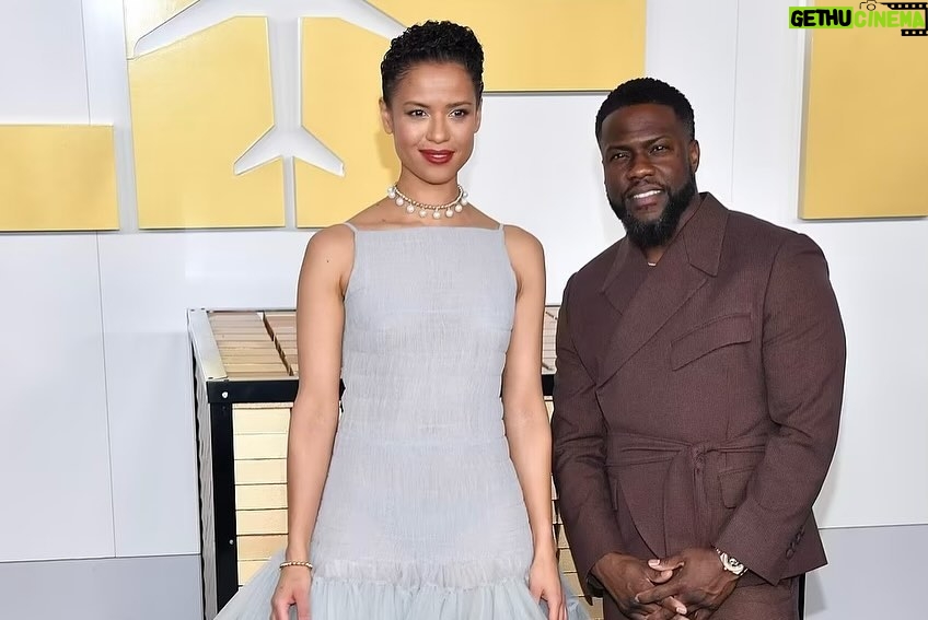 Kevin Hart Instagram - Last Nights “Lift” Premiere was a movie within a movie…..all I can say is WOOOOOOW!!!!!! The audiences reaction at the end of movie was NUTTTZZZZ!!!!! Major thank you to my partners at @netflix for rolling out the red carpet of a lifetime!!!!! This movie is going to fucking BANG!!!! You are all in for an amazing treat….MARK MY WORDS!!!! We will be hitting NETFLIX this FRIDAY PEOPLE!!!!!! This movie is GLOBAL!!!!! I can’t wait for the 🌎 to enjoy!!!!! #ComedicRockStarShit