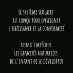 Kevin Miranda Instagram - 👁️ Noam Chomsky 👁️ - Linguiste Prof. Écrivain - 🧠 As-tu remarqué qu'il est encore + difficile de faire entendre raison à quelqu'un qui a fait beaucoup d'études ? ⭕ Car l'école formate et crée des conformistes Le système a besoin de gens qui obéissent et fassent fonctionner la société 👉 De futurs adultes qui se conformeront docilement au système sans le remettre en cause 👉 De futurs soldats qui iront jusqu'à défendre ce système qui les oppresse et nous oppresse tous 👉 Ces mêmes gens iront jusqu'à s'énerver contre ceux qui osent courageusement remettre en question le système (= les complotistes) 🔥 Car il en faut du courage, pour oser être "à contre courant" et "en marge du troupeau" 🧠 C'est notre cerveau qui fonctionne de cette manière Il fut une époque où être en marge du troupeau était synonyme de mort ☠️ 🔴 Ceux qui osent se mettre en marge du troupeau et dénonçer le système sont systématiquement taxés de : 🔺complotiste 🔺d'extrême droite 🔺de fasciste ou de communiste 🔺d'antisémite 🔺transphobe 🔺charlatan ou sectaire 🔺pro Poutine ou pro Trump etc BREF 😆 😂 A chaque période sa petite étiquette, comme un nutriscore en gros 🔴 Le système n'a pas besoin de gens qui remettent en question le système ➡️ Et c'est purement logique 🤷 🤓 Qu'en penses-tu ? T'inquiète on a le droit de pas être d'accord Dis moi en commentaire 😉 🙏 Conformiste et Complotiste ne sont que des mots en ISTE qui nous rangent dans des cases et nous divisent mais en vrai ON EST TOUS ENSEMBLE ❤️ #citation #mots #phrase #reflexion #photo #phrases #question #philosophe #philosophie #photooftheday #picture #quote #insta #instadaily #instamood #instagram