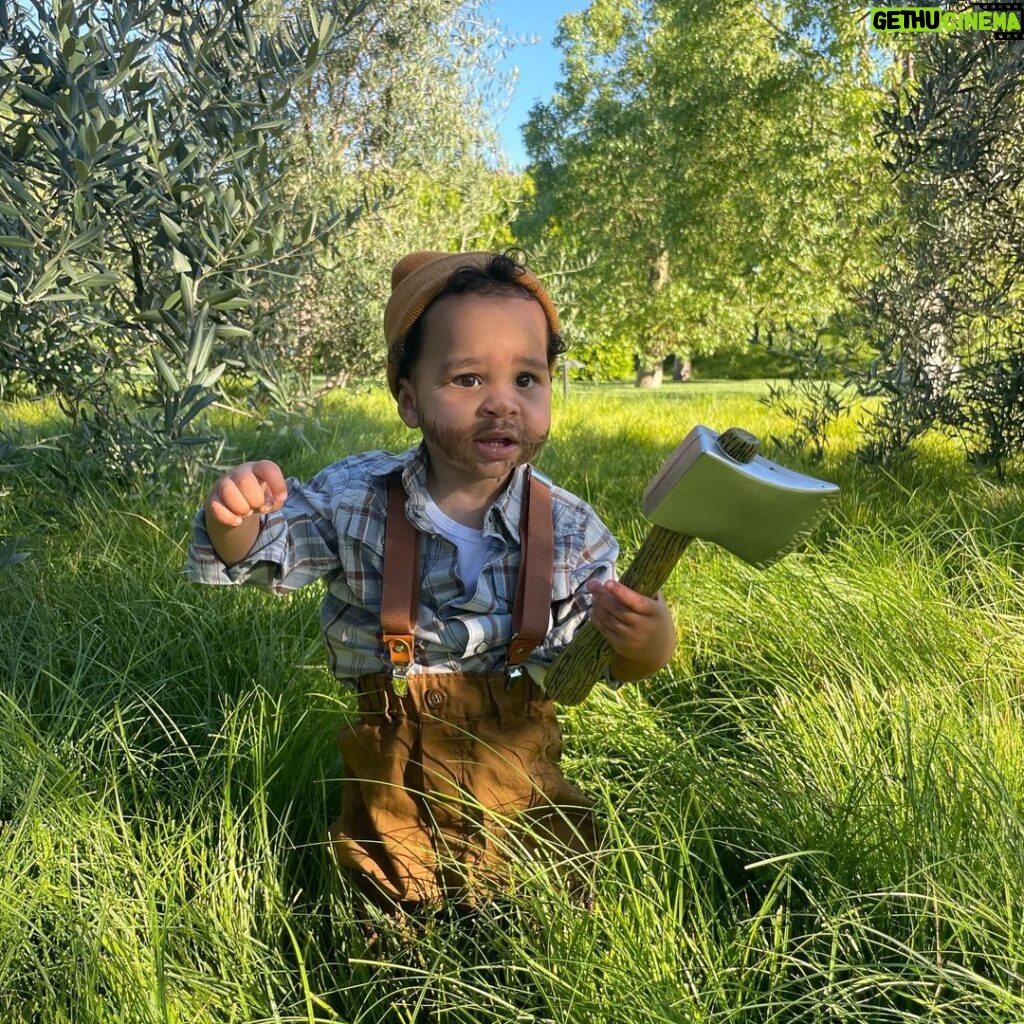 Khloé Kardashian Instagram - Tatum in a FEW of his costumes The Rock @therock A lumberjack Yoda