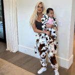 Khloé Kardashian Instagram – 🐄🐄until the cows come home🐄🐄