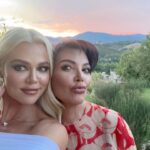 Khloé Kardashian Instagram - 🤍Me and my favorite girl 🤍