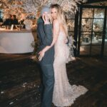 Khloé Kardashian Instagram - 🤍 until next year