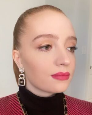 Kiera Allen Instagram - Thank you @chanelofficial for inviting me to the Chanel No 5 in the Stars party! We’re back on red carpets babyyyy

Makeup by @tobimakeup
Hair by @riadazarhair
Styling by @chanelofficial