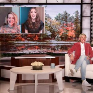 Kiera Allen Instagram - I was on @theellenshow. AND I posted on Instagram two days in a row. Who even am I anymore?? LINK IN BIO to watch Ellen scare the headache out of me.

Styling by @emilysanchezstyle
Makeup by @kmannmakeup
Hair by @davestanwell