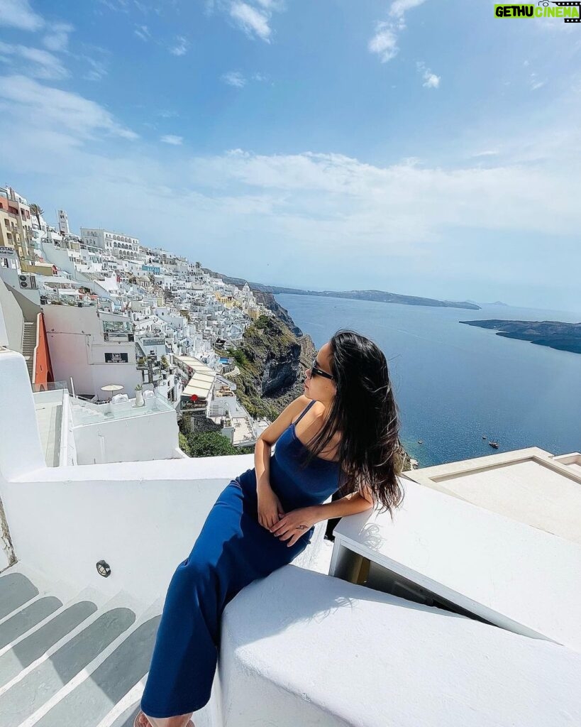 Kila Shafia Instagram - 🌀 Santorini Greece