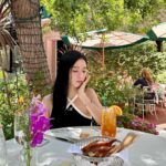 Kim Jisoo Instagram - 🍊 ᘏ▸◂ᘏ ꒰ ɞ̴̶̷ ·̮ ɞ̴̶̷ ꒱ />🥨c ♡ The Beverly Hills Hotel