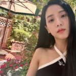 Kim Jisoo Instagram - 🍊 ᘏ▸◂ᘏ ꒰ ɞ̴̶̷ ·̮ ɞ̴̶̷ ꒱ />🥨c ♡ The Beverly Hills Hotel