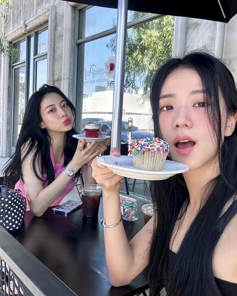 Kim Jisoo Instagram - a cupcake lover 🧁 Los Angeles, California