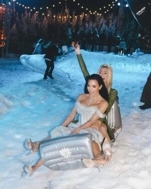 Kim Kardashian Instagram - ❄️ Christmas Time…and we had a Time!!!! ❄️