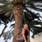Klelia Andriolatou Instagram - Ready for holidays 🌴 @el_bags_gr @tsantilis