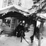 Kris Jenner Instagram - @kendalljenner takes Aspen with @fwrd ❄️🤍🎿