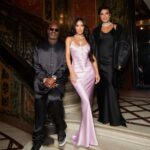 Kris Jenner Instagram - Thank you @VictoriaBeckham for the amazing show and the stunning looks! We loved watching @kendalljenner close the show… we almost didn’t recognize her! @kimkardashian @coreygamble @kendalljenner 📷 by @pierresnaps #VictoriaBeckham