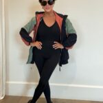 Kris Jenner Instagram - Starting the week off right with my @fabletics @khloekardashian collection!