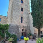 Kris Jenner Instagram - Under the Tuscan sun 🇮🇹☀️