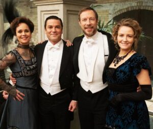 Kristen Holden-Ried Instagram - Tonight !!

See what these beauties get up to on @cbcmurdoch !!

I’ll give you a hint: it has to do with the 100 year anniversary of the @torontosymphony !!

#murdochmysteries 
@yannick_bisson @helenejoy_official 
@cynthiamdale