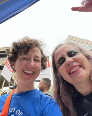 Kristen Schaal Instagram - Another day another shout out to @chandrathomas for holding down WB as strike captain, the fans of @ourflaghbomax supplying sandwiches and love, Eddie!, Wonder Woman!, and of course Scotty Landes. #wgastrike