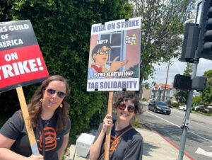 Kristen Schaal Instagram - Happy to support #wgastrike. Show up if you can! My feet hurt and all I want to do is go home and watch the great shows these @wgawest and @wgaeast writers have created! Head over to WB GATE 11 for a great strike captain, @lacherlacherlacher
