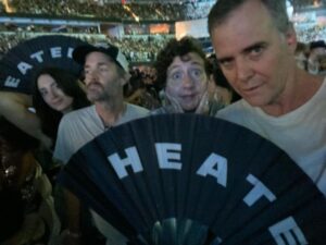 Kristen Schaal Instagram - Last Man Standing at the Beyonce show! Thank you @orviv and Olivia for taking me and John Solomon! What a treat! I love you all so much, and I also love Beyonce. She is a force. Everyone looked amazing. Shout out to her band and dancers, sustained joy and energy beginning to end!