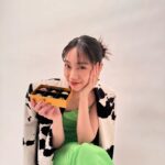 Kurumi Shimizu Instagram - 今月のananに載ってます🍫🩵 念願のanan！！！嬉しすぎる！！！是非チェックしてください🫰