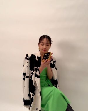 Kurumi Shimizu Instagram - 今月のananに載ってます🍫🩵
念願のanan！！！嬉しすぎる！！！是非チェックしてください🫰