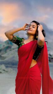 Kusuma Degalamari Instagram - Vibe check 🌹 Shot & edited by @sandeepgudalaphotography Outfit by @duta_couture #oldsongs #hindioldsongs #hindicinema #telugusongs #love #lovesongs #kusuma #kusumadegalamari #instadaily #explore #fyp #fypシ #reelitfeelit #reelkarofeelkaro #trending #trendingreels #kusuma #kusumadegalamari #baby #babythemovie #pov Hyderabad