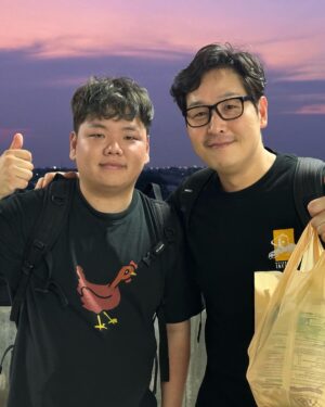 Kwak Joon-bin Instagram - 태국 바캉스룩

#태국#치앙마이
