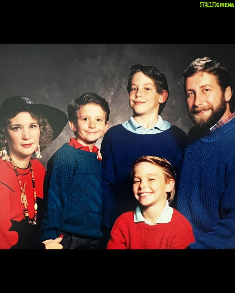 Kyle Mooney Instagram - My mom Linda Kozub passed away. She was brilliant and funny and unlike anyone else. A dedicated mother of three, grandmother, friend and the first female sports writer in San Diego. She’s the reason I am who I am. Sending love to those who have lost someone and hugs to our loved ones here with us ❤