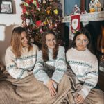 Lévanah Solomon Instagram - Joyeux Noël à tous ! 🎄 Finalement, après l’effort collectif fourni, nous allons célébrer ce Noël comme chaque année, en famille.✨Nous vous souhaitons de passer un excellent moment entouré de ceux que vous aimez. 🌟💛🥰 #christmas #noel #family #familytime #karinesolomon