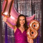 Lévanah Solomon Instagram - 18 ans !! … 18 ans ???? 🎂 Merci @candyparadis 📸 Merci @titiberenger _______ #birthday #cake #teen #pink #picoftheday #pictureoftheday #photography #photooftheday #aesthetic #colors #girl #birthdaygirl