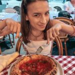 Lévanah Solomon Instagram - J’ai goûté des vraies pizzas et des vraies pâtes italiennes 🍝🍕 C’était trop bonnn 🤌🏻👌🏻 Swipe pour voir comment j’étais heureuse de manger 😂 *Photos retouchées __________ #picoftheday #pictureoftheday #photography #photooftheday #travel #italy #rome #beige #blue #pink #tan #aesthetic #mood #vibes #summer #colors #color #light #white #ootd #italia #pink #pastel #vacation #holiday #black #girl #neutral #pasta #pizza #food Italie, Rome