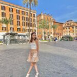 Lévanah Solomon Instagram - Roma dump Pt. 2 🌴🛵🌸💦 *Colorimétrie retouchée __________ #picoftheday #pictureoftheday #photography #photooftheday #travel #sky #italy #rome #beige #blue #pink #tan #aesthetic #mood #vibes #summer #colors #color #light #white #ootd #outfit #vacation #holiday #girl #neutral Italie, Rome