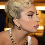 Lady Gaga Instagram - #GRAMMYs 2022 🎶🤍 wearing @tiffanyandco