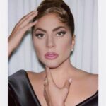 Lady Gaga Instagram - 🎺🎹🤍   📸: @jeiroh