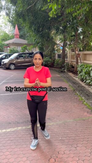Lataa Saberwal Instagram - Which was the first exercise which I did while aiming to shed around 20kgs of post partum (post pregnancy) weight?? Shared in this video…#lataasaberwal #authenticallylataa

#fitmotivation #fitover40 #fitfam #fit #fitness #fitmom #exercise #walk #walklikeus #walkwaywhy #walking #exercises #easyexercise #ealkingaround #walkingexercise