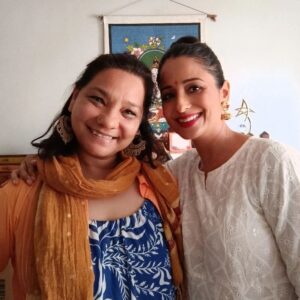 Lataa Saberwal Instagram - Years after years our friendship has grown stronger. Blessed to have you as my friend Sunni. Happy b'day 🎂❤️❤️🧿

#lataasaberwal #authenticallylataa #sunitarajwar